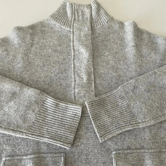 J.Crew Women’s S Wool Blend Quarter Snap Sweater Heather Gray Pockets Oversized - Picture 6 of 13
